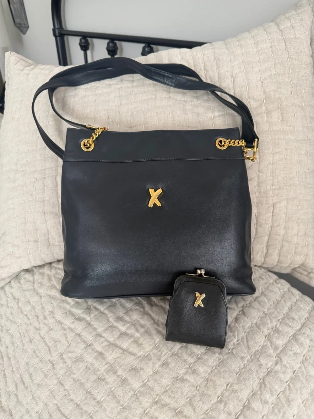 Paloma Picasso Black Leather Shoulder Bag with Kisslock Coin Purse